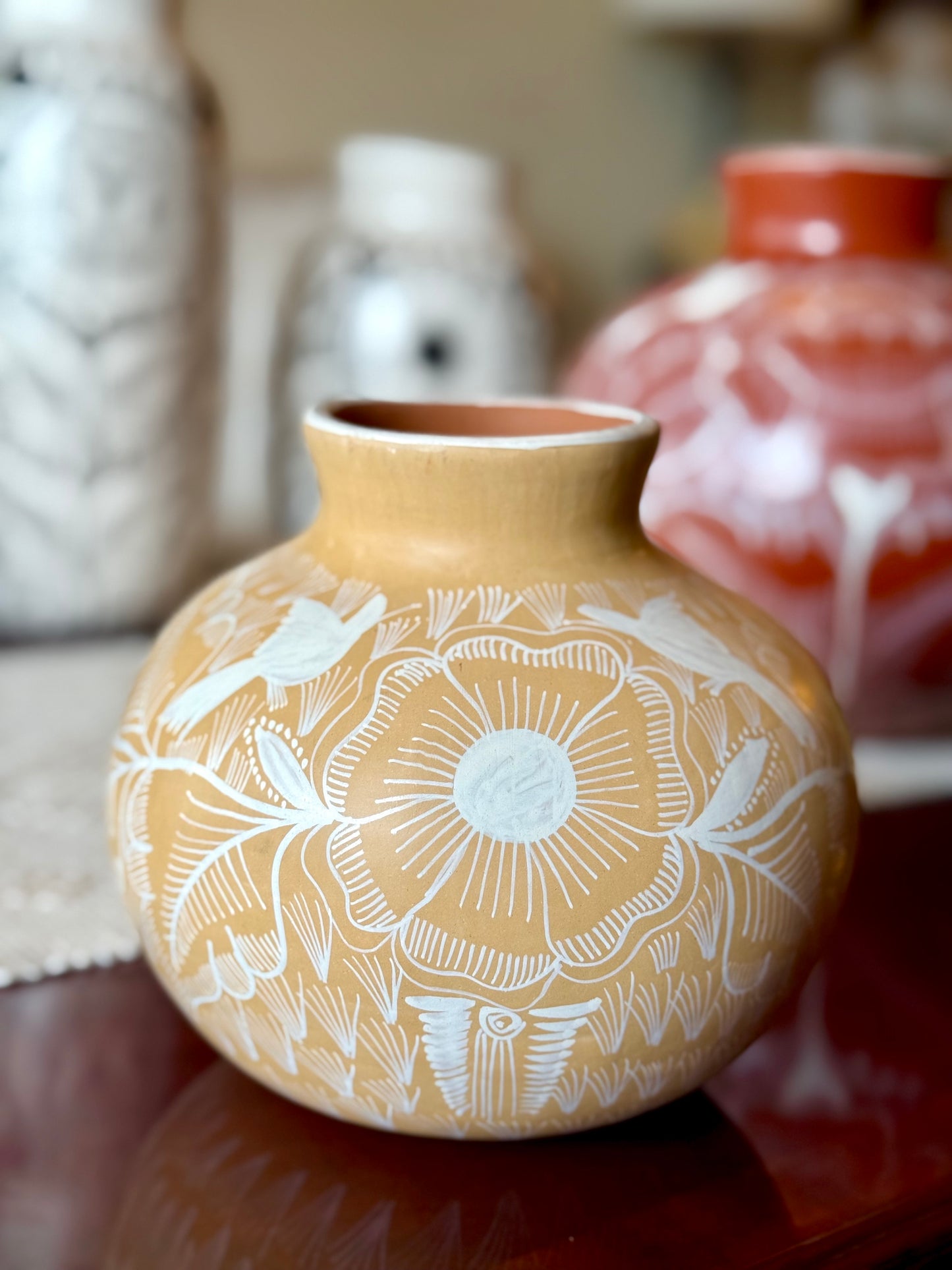 Jarrones de barro bruñido